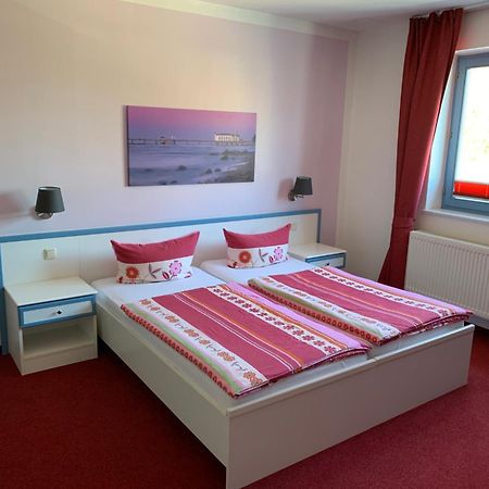 Hotel Sundblick Altefähr エクステリア 写真